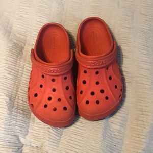 Crocs red shoes sz J3